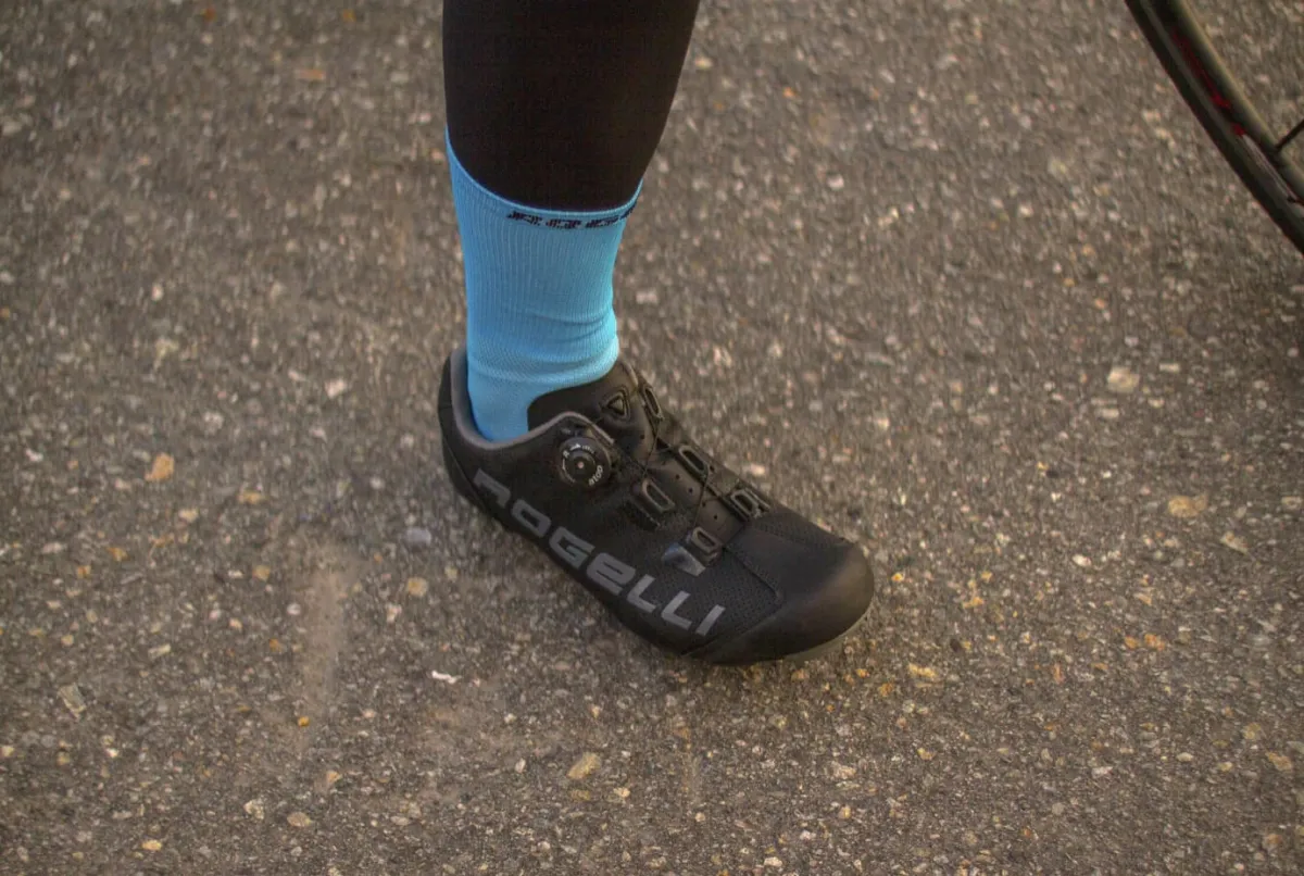 Rogelli Łyżworolki | Wszystkie Produkty<AntybakteryjnejednokoloroweskarpetyzdelikatnąkompresjąQ-SKIN,jasnoniebieskie