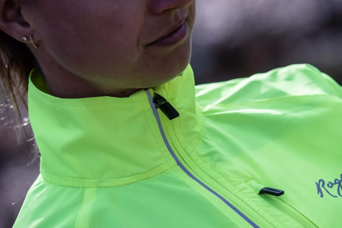 damskawiatrwkadobieganiarogellicoreodblaskowota_10.webp Rogelli Łyżworolki | Wszystkie Produkty<DamskawiatrówkadobieganiaCORE,odblaskowożółta