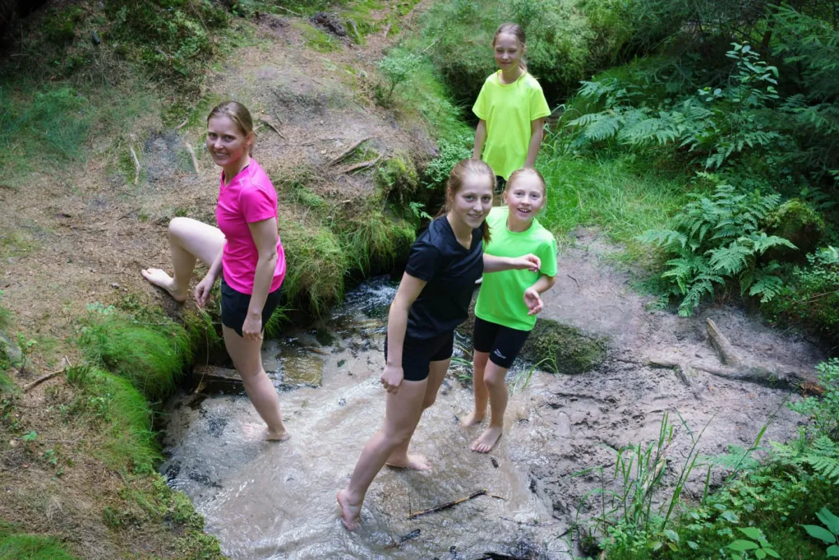 Rogelli Sporty Halowe | Lekkoatletyka<FunkcjonalnekoszulkiPROMOTIONLADYdamskie-2szt.różnerozmiary,różoweodblaskowe