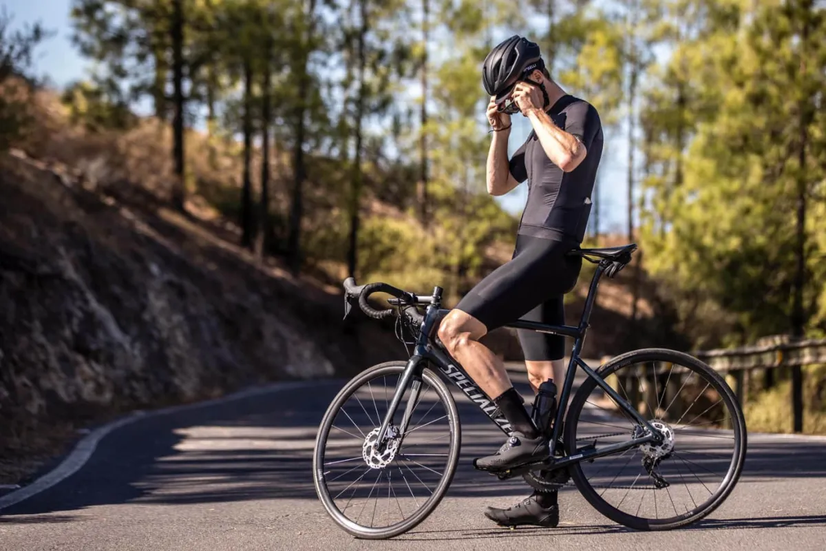 profesjonalnespodenkiroweroweprimezelowwkadkczarne_18.webp Rogelli Łyżworolki | Wszystkie Produkty<ProfesjonalnespodenkirowerowePRIME2.0zżelowąwkładką,czarne