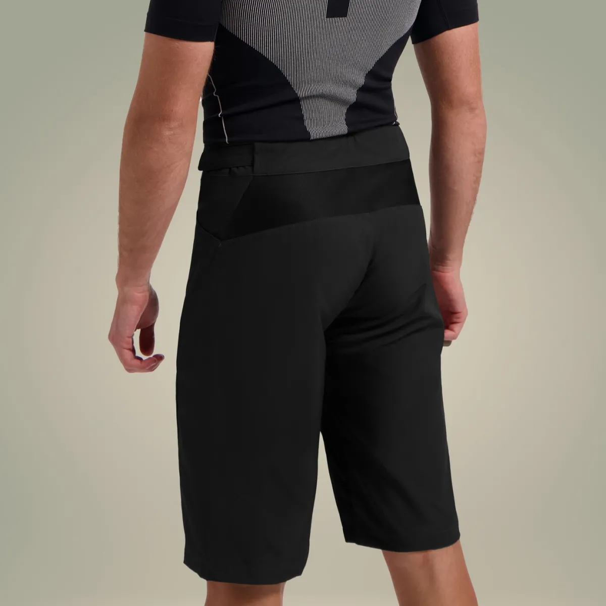 Rogelli Łyżworolki | Wszystkie Produkty<ADVNTRCOREzestawrowerowyoffroadzkrótkimrękawem,czarno-szary