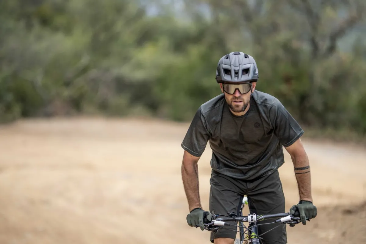 Rogelli Łyżworolki | Wszystkie Produkty<ADVNTRCOREzestawrowerowyoffroadzkrótkimrękawem,khaki