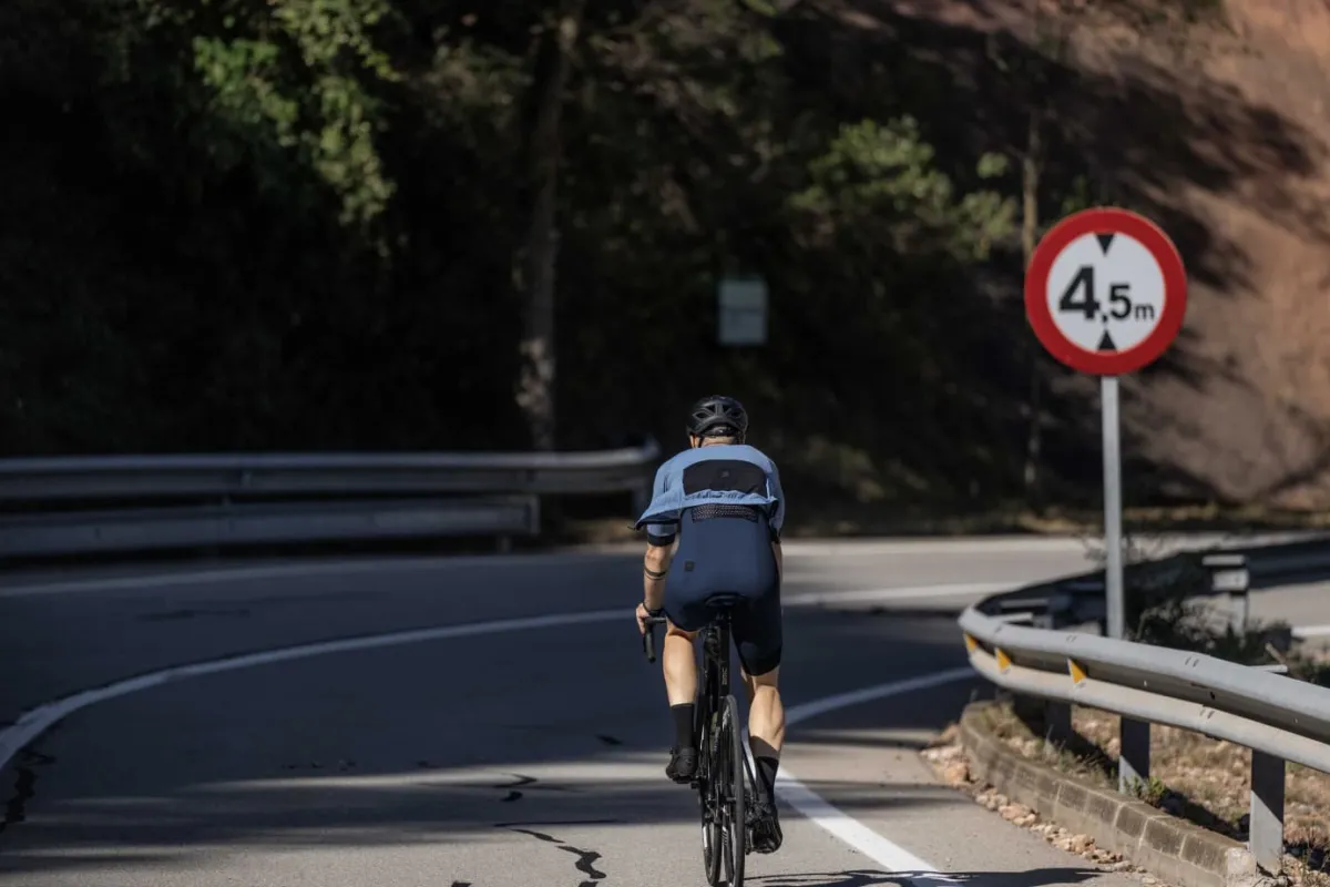 spodenkirogellisignaturezelowwkadkniebieskie_8.webp Rogelli Łyżworolki | Wszystkie Produkty<SpodenkiSIGNATUREzżelowąwkładką,niebieskie