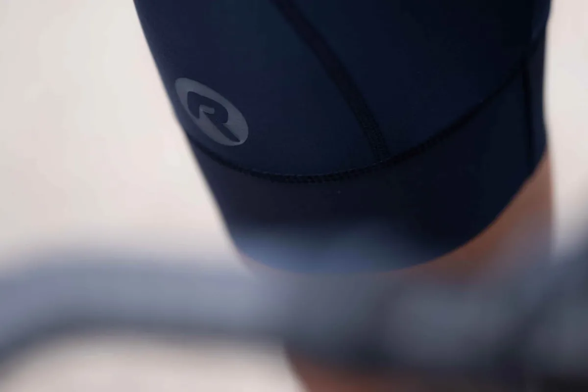 spodenkirowerowerogelliessentialzwkadkelowiszelkamiczarne_12.webp Rogelli Łyżworolki | Wszystkie Produkty<SpodenkiroweroweESSENTIALzwkładkążelowąiszelkami,czarne